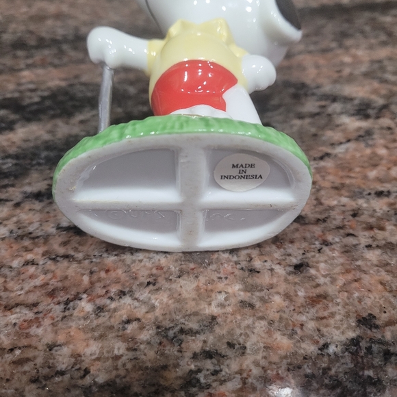 Golfing Snoopy - Picture 5 of 6